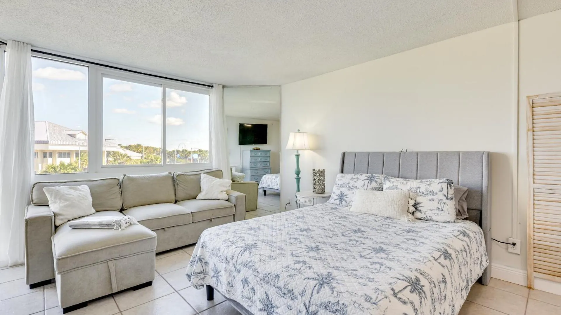 Panama City Beach Condo With Resort Amenities! Apartment Panama City Beach